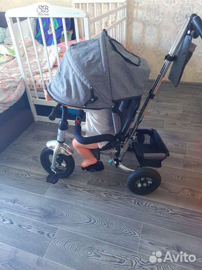 Детский велосипед с ручкой