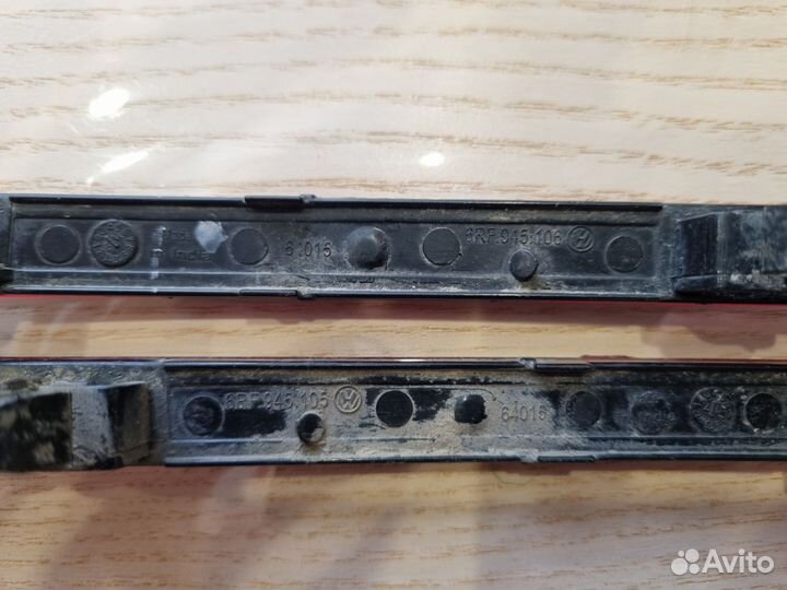 Катафот (отражатель) заднего бампера