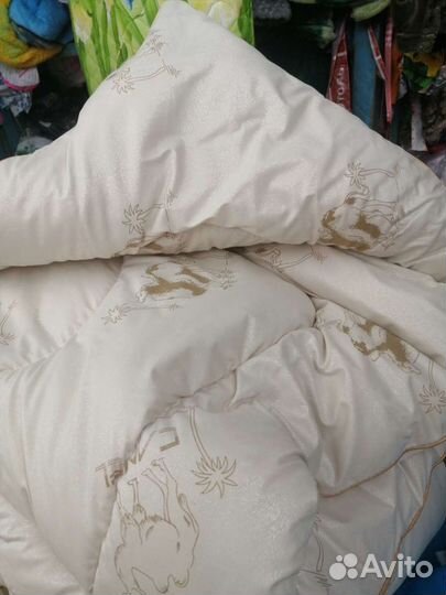 Одеяла верблюжья и овечья шерсть