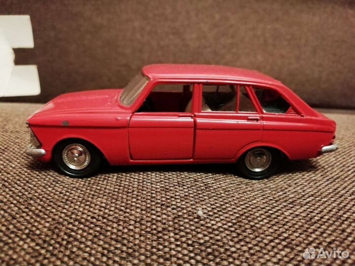 Модель автомобиля иж 1500 комби