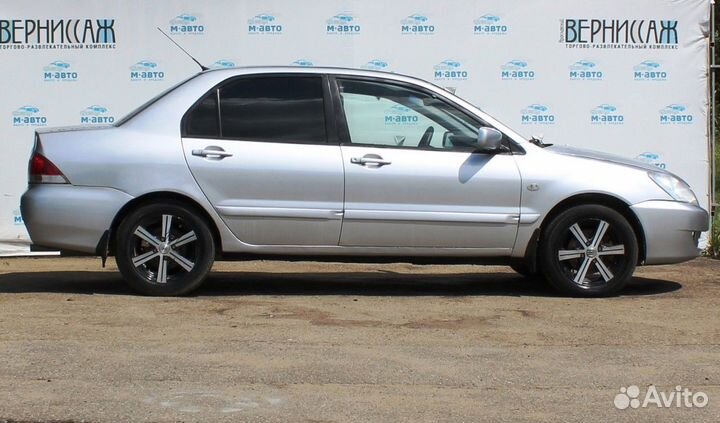 Mitsubishi Lancer 1.6 МТ, 2005, 214 000 км