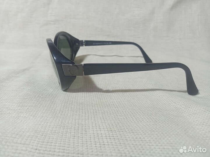 Солнцезащитные очки Serqio Tacchini