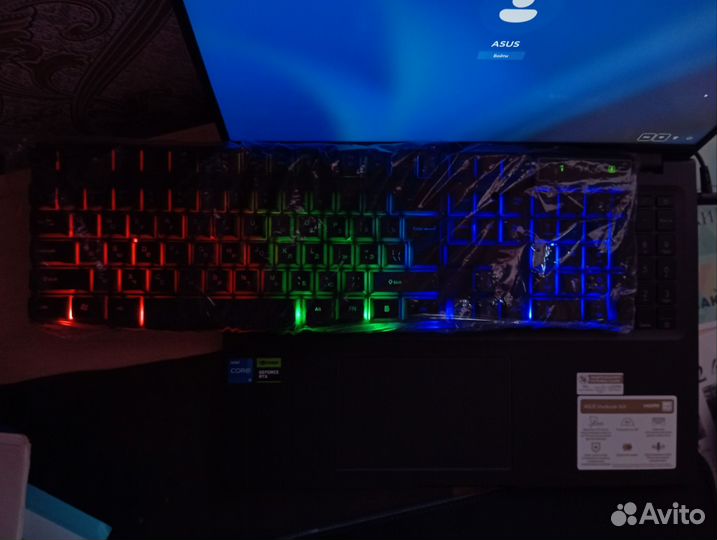 Игровая клавиатура с подсветкой