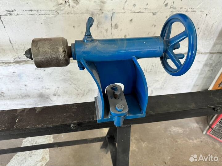 Токарный станок по дереву