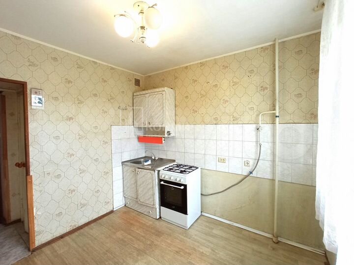 3-к. квартира, 64 м², 3/9 эт.