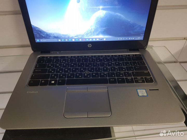 Ноутбук HP EliteBook 820 g3 i5-6300\8gb\256ssd\12