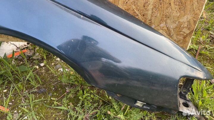 Крыло переднее правое Toyota Carina E седан 4AFE