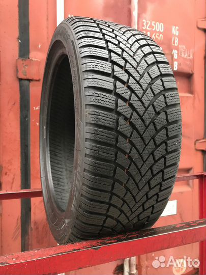 Bridgestone Blizzak LM-005 215/45 R17