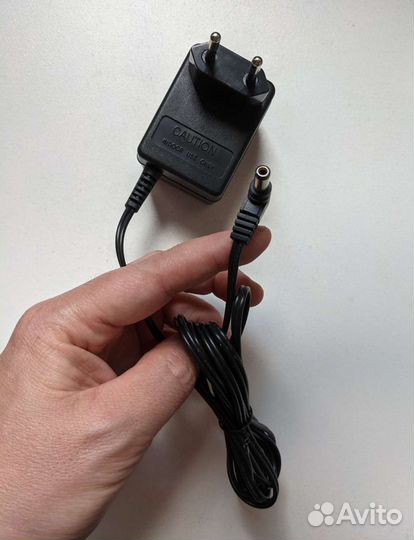 Блок питания thompson telecom на 6v