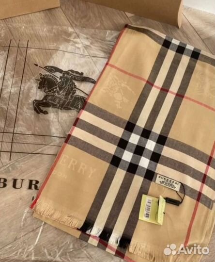 Шарф burberry