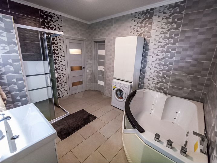 Дом 100 м² на участке 7 сот.