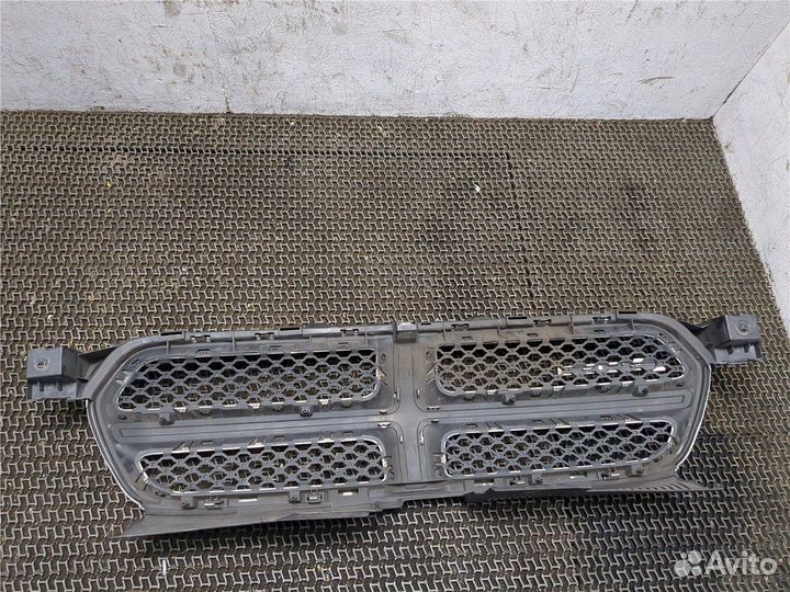 Решетка радиатора Dodge Durango, 2013