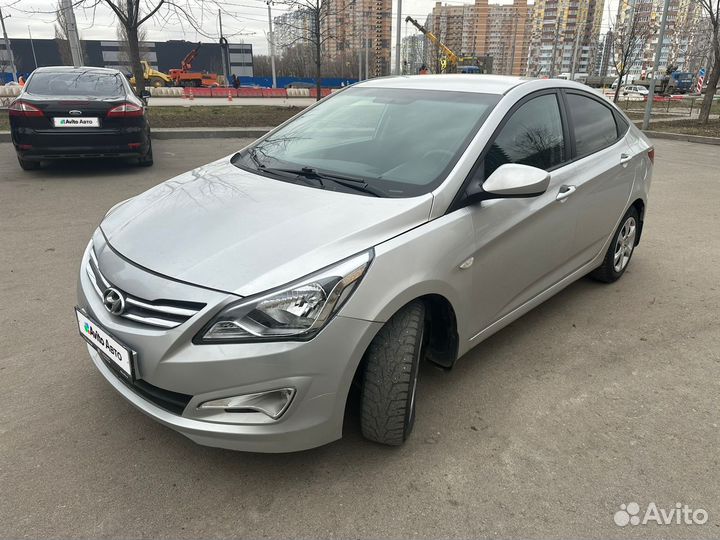 Hyundai Solaris 1.4 AT, 2016, 190 000 км