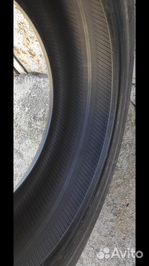 Momo M-30 Europa 245/45 R18