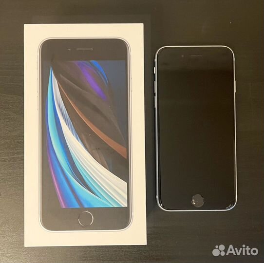 iPhone SE, 128 ГБ