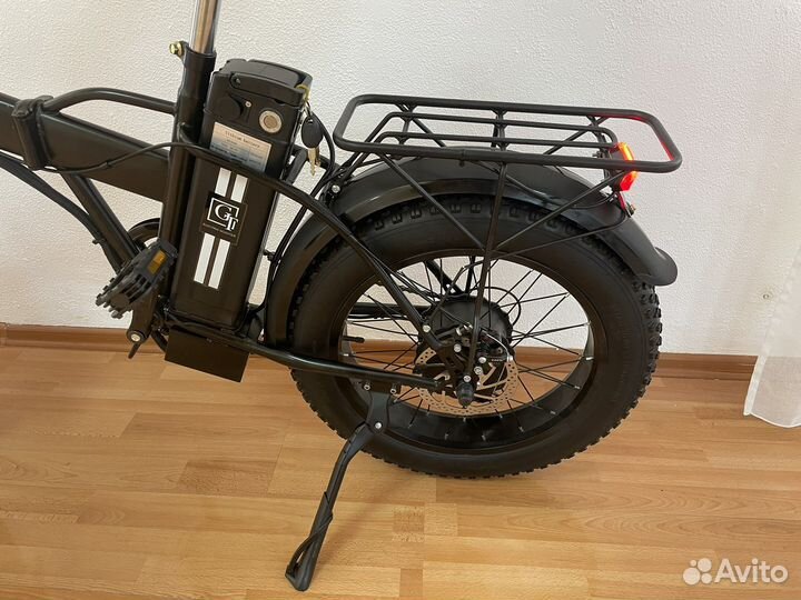 Электровелосипед складной фэтбайк