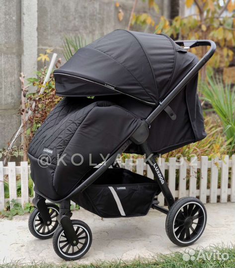 Коляска с большими колесами Luxmom