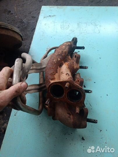 Выпускной коллектор Ford Sierra универсал 1990