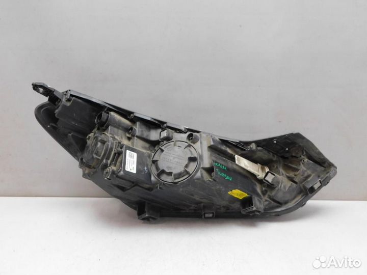 Фара левая Hyundai Tucson