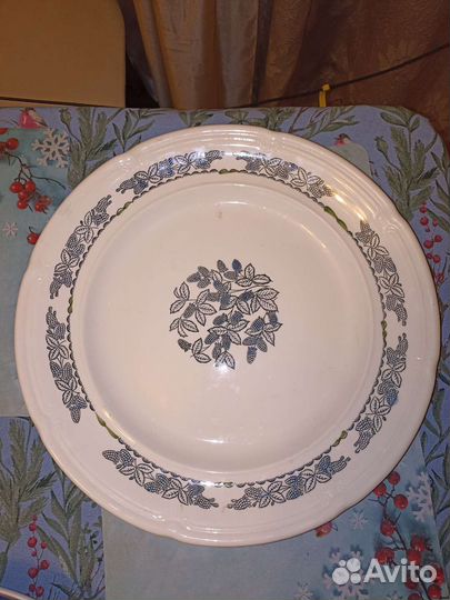 Блюдо фарфор