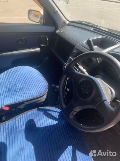 Nissan Cube 1.3 AT, 2000, 300 000 км