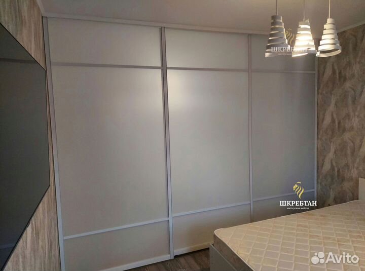 Межкомнатные стеклянные перегородки