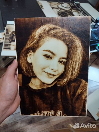 Портрет по фото на берёзе Подарок