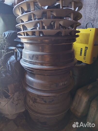 Диски штампованные с колпаками 4шт