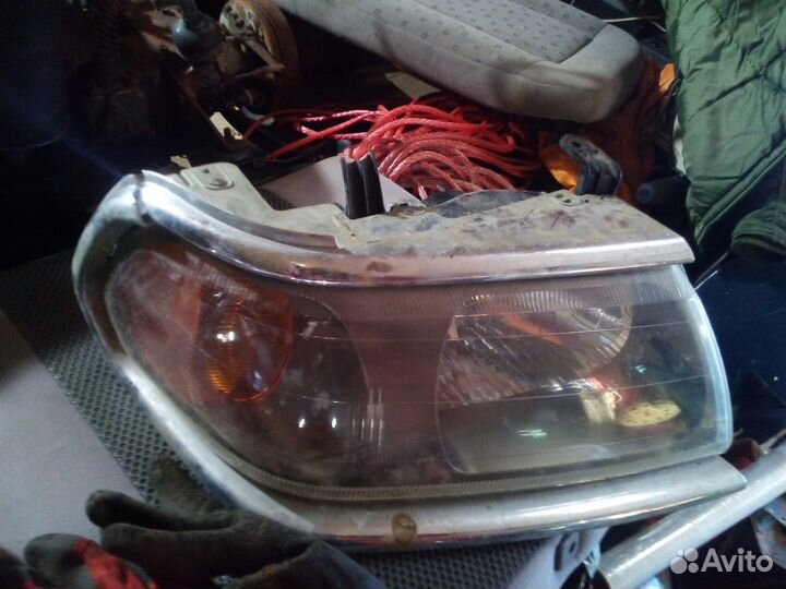 Фары Mitsubishi pajero sport 1