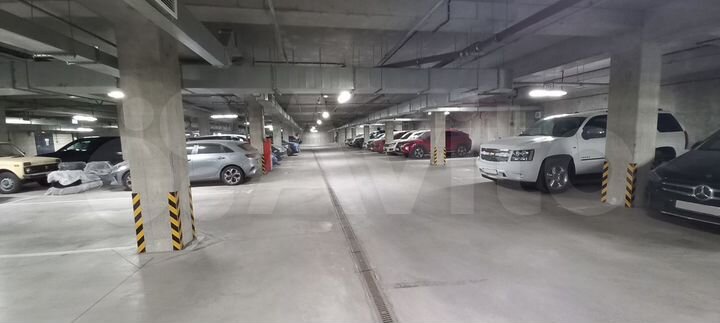 Машиноместо, 24 м²