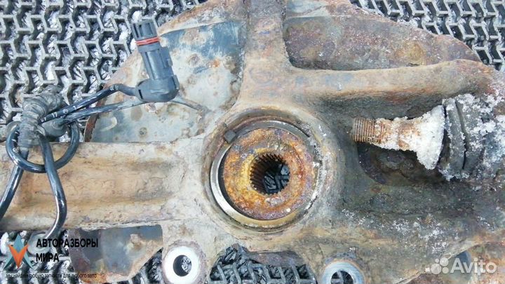 Ступица передняя левая Mercedes-Benz M-Класс W164