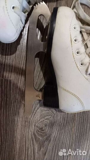 Коньки для девочки