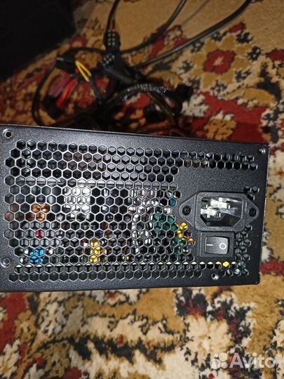 Блок питания Thermaltake TR2 S 700W