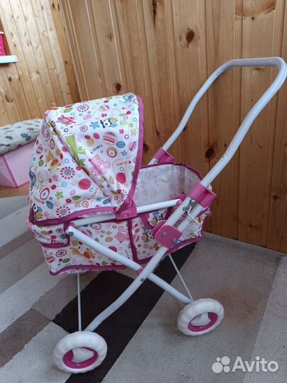 Домик кукольный и коляска