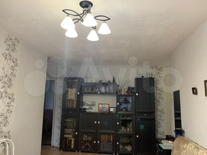 3-к. квартира, 58 м², 1/5 эт.