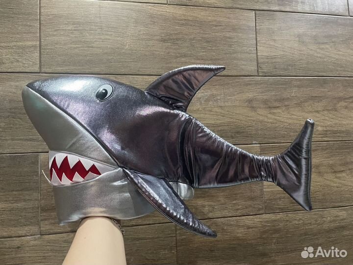 Костюм акулы