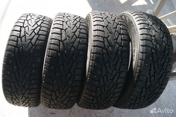 Nokian Tyres Nordman 7 SUV 215/65 R16