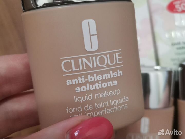 Тональный крем Clinique