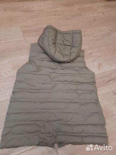 Безрукавка для девочки 152см zara