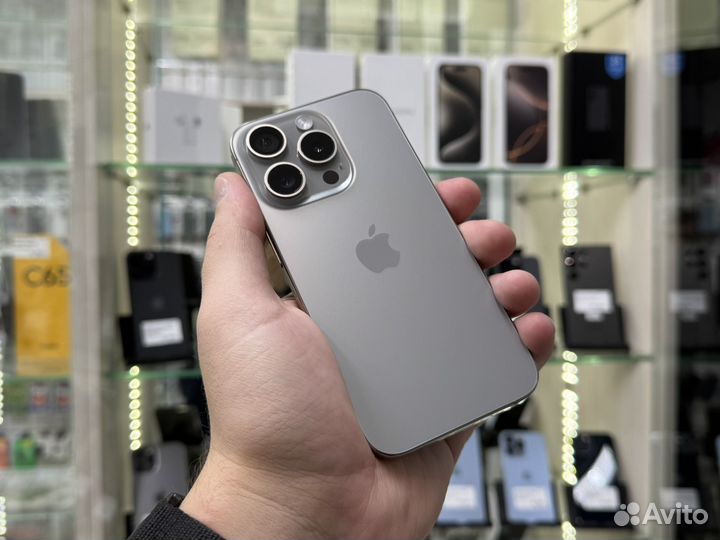 iPhone 15 Pro, 256 ГБ