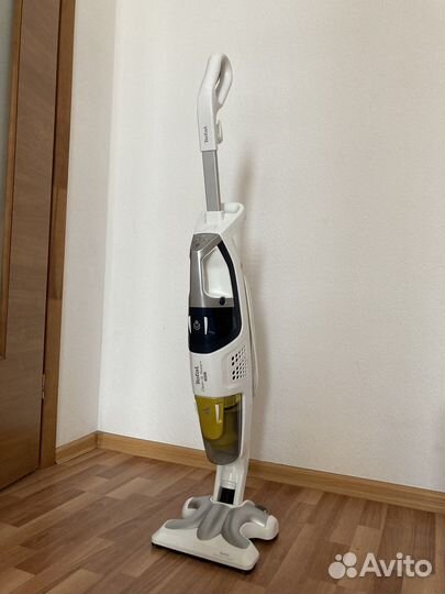 Паровой пылесос Tefal VP8561RH, белый