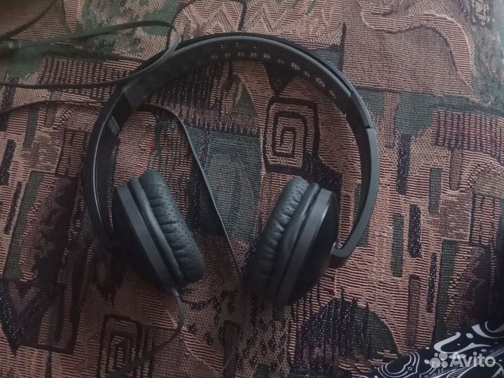 Проводные наушники Blast