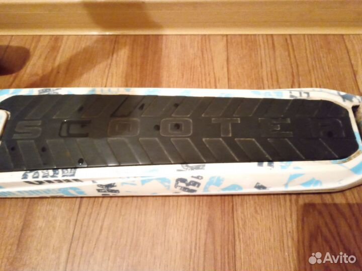 Самокат детский трехколесный