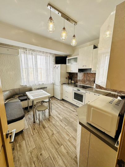 1-к. квартира, 40 м², 9/18 эт.