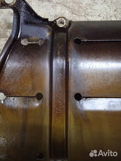 Маслоотражатель для Mercedes Benz 111 мотор