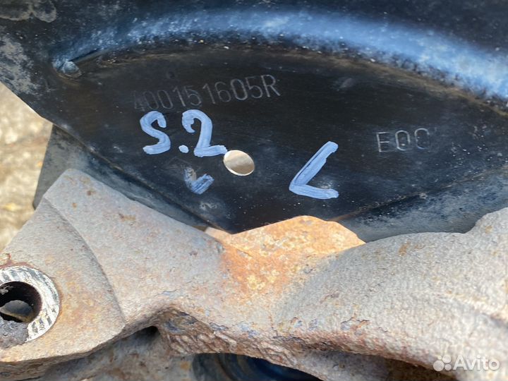 Renault sandero stepway 2 передний левый кулак