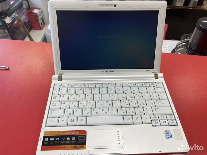 Нетбук Samsung NP-NC10