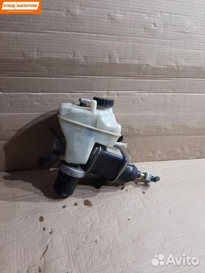 Главный тормозной цилиндр Mercedes-Benz E-Класс