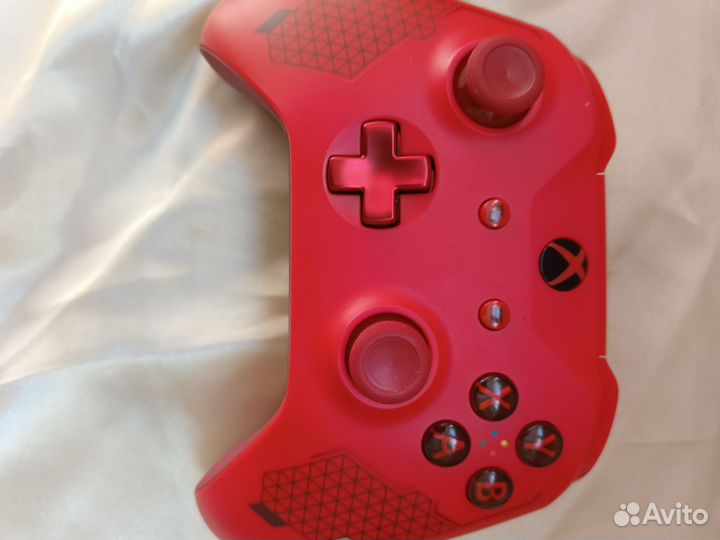 Геймпад xbox one limited