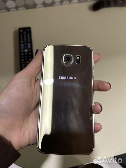 Телефон Samsung s6